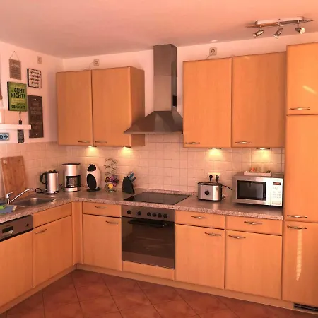 Apartment Lena Mit Terrasse Und Tiefgarage Koserow